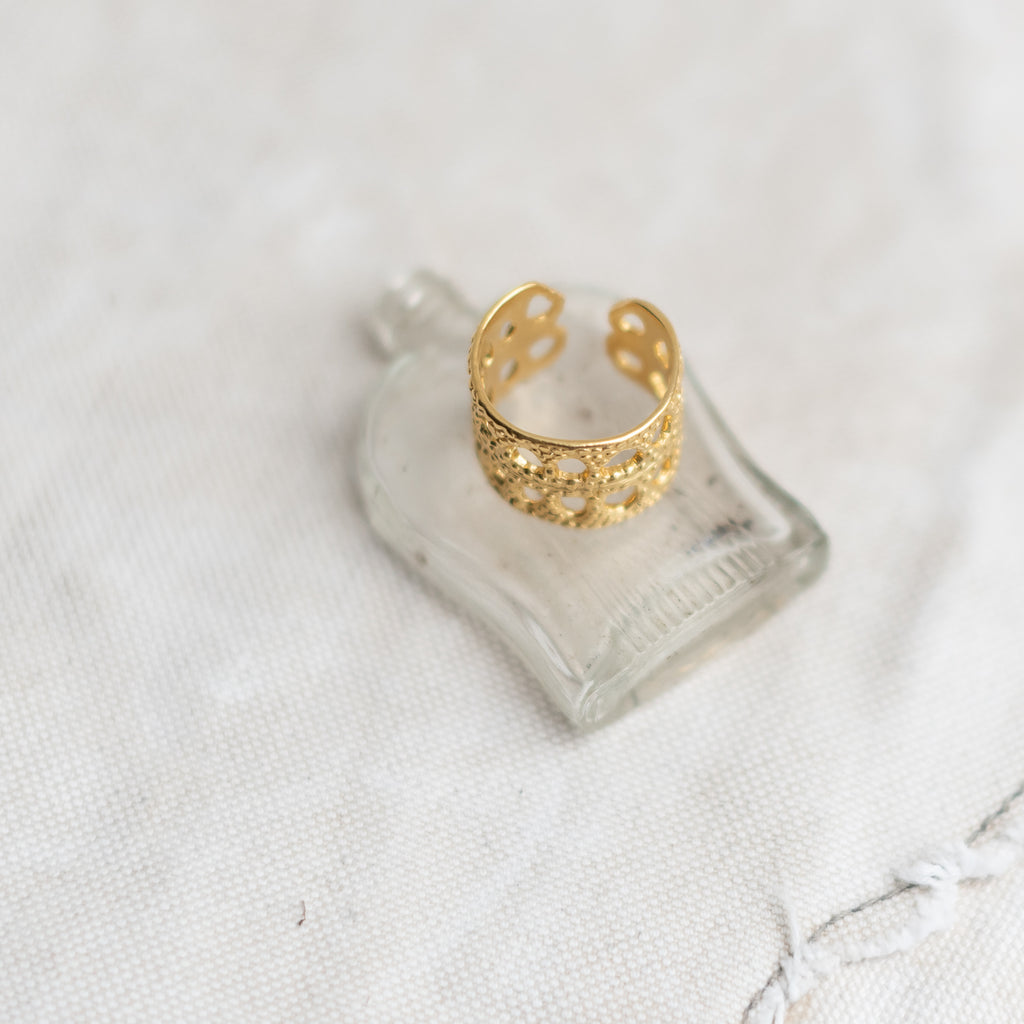 Alix D. Reynis Ring - Dentelle - The Lost + Found Department